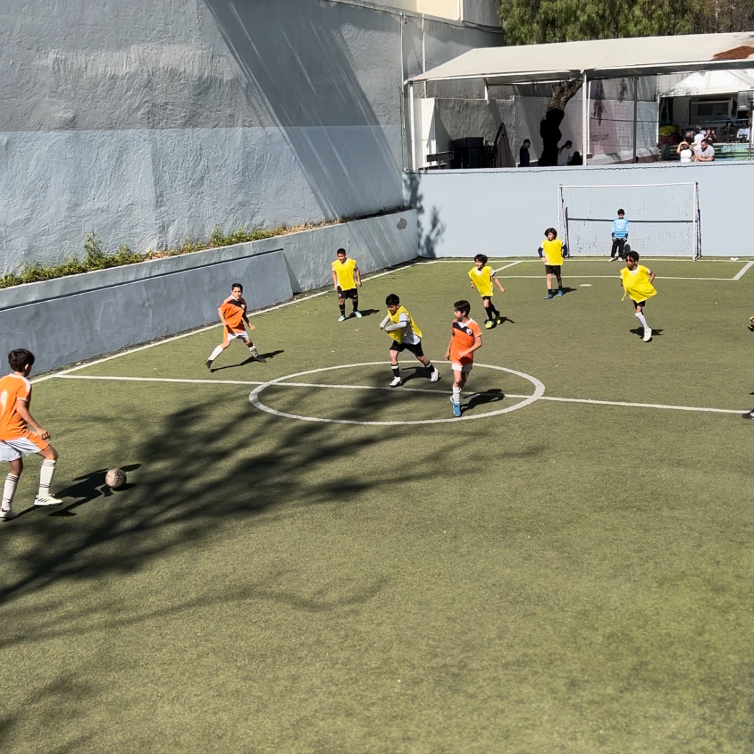 Entrenamiento muestra para escuela de fútbol categoría 2012-2010