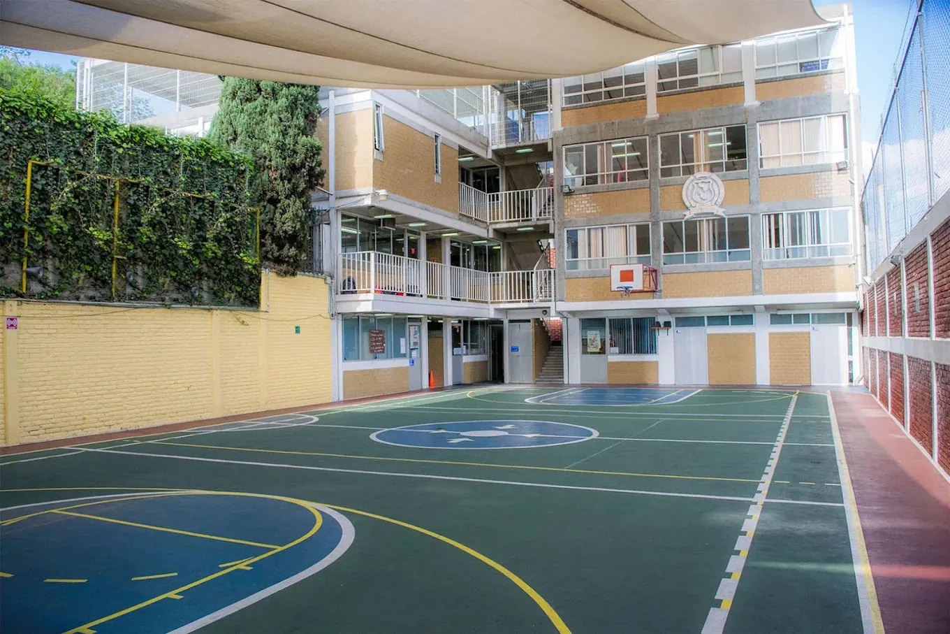 Entrenamiento muestra para arqueros sede The Lord Bertrand Russell School